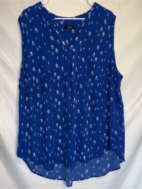 Premise Sailboat Print Sleeveless Blouse
